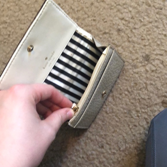 Kate Spade keychain wallet - Picture 3 of 3